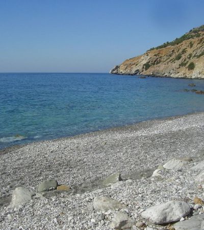 Strand von Agios Georgios 